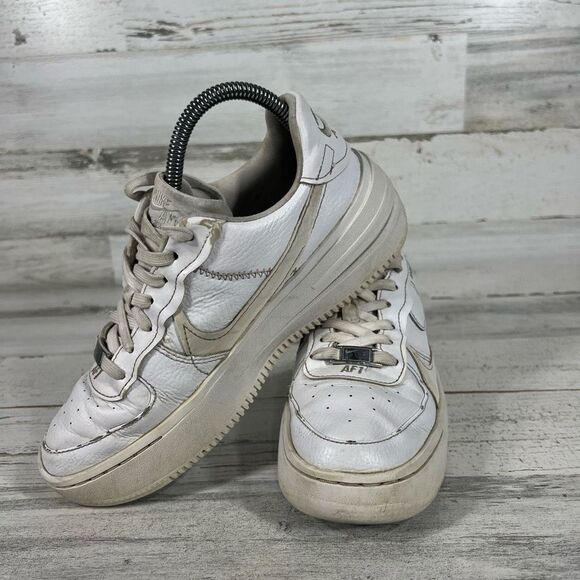 Nike‎ Womens Air Force One Platform Sneaker Athletic Shoes Triple White Size 7 - Picture 5 of 8